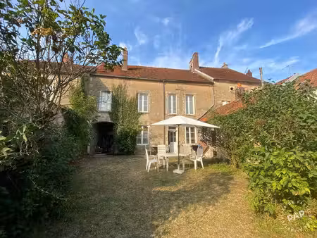 entrains-sur-nohain (58410)