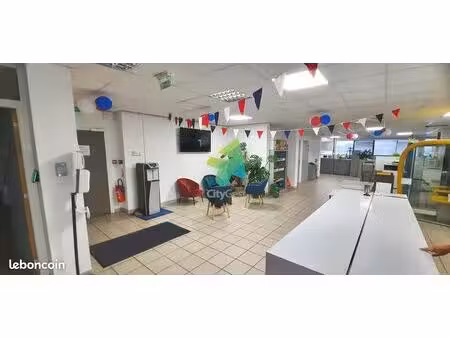 bureaux 800 m² narbonne