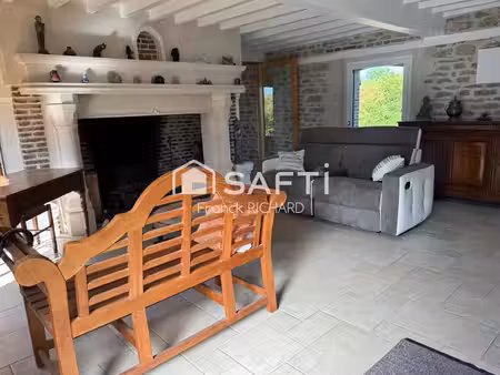 grande maison prête à vivre avec possibilité d'activité professionnelle ou locative