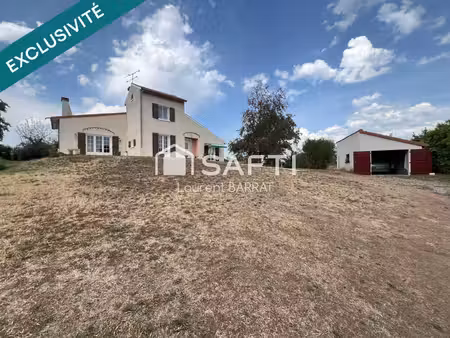 villa avec chambre en rez-de-jardin et grand garage