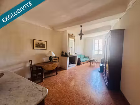 maison de village avec cave et vue sur le château
