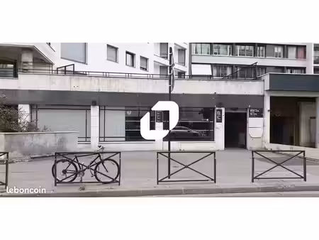 local commercial 212 m²