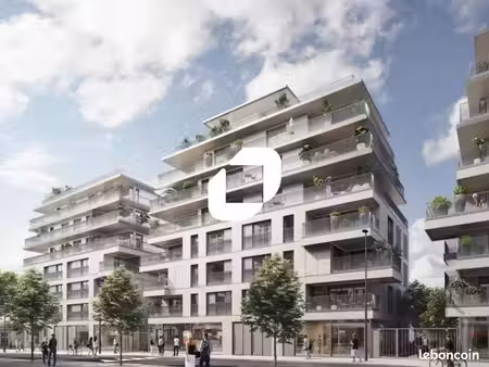 local commercial 81 m²