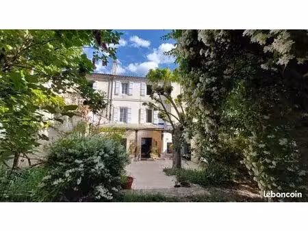 maison 7 pièces 150 m²
