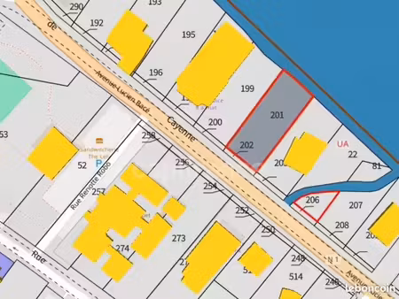 terrain 1 001 m² macouria