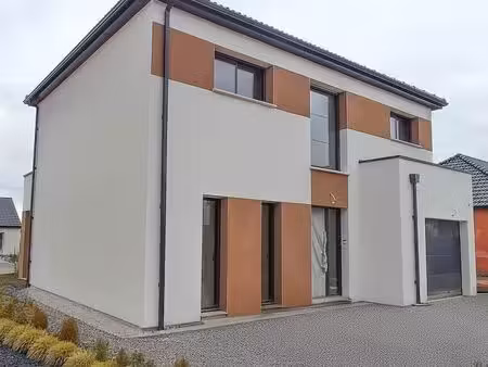 maison 5 pièces 111 m²