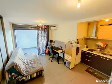 studio 1 pièce 23 m²