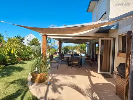 particulier vend villa vue mer st gilles les bains
