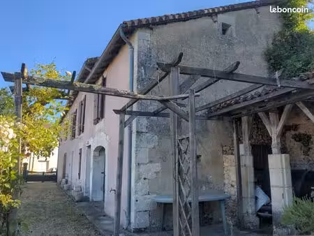 maison 9 pièces 206 m²