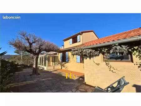 maison 5 pièces 106 m²