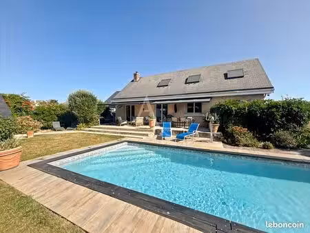 maison 6 pièces 140 m²