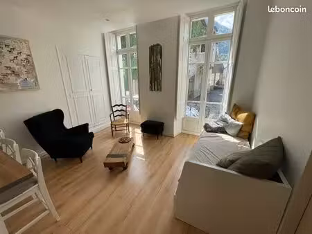 très joli 2 pièces  41m2 vendu meublé