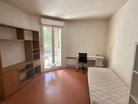 studio 1 pièce 17 m²