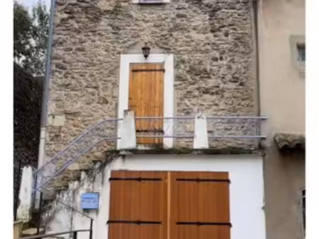? maison de village en pierre 84 m² + garage – 138 000