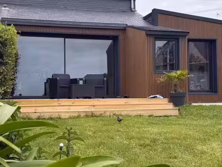 maison mitoyenne rénovée avec belle vue mer  2 chambres - 60m2 - plozévet