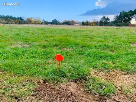 terrain 417 m² gauriaguet