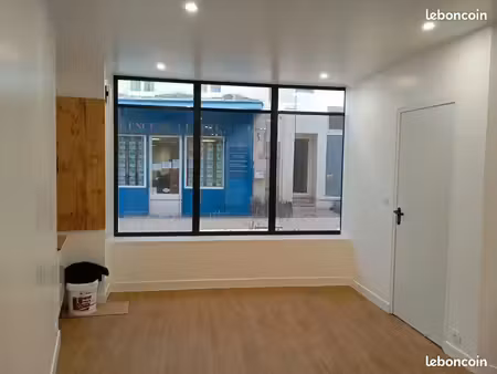 local commercial - plein centre