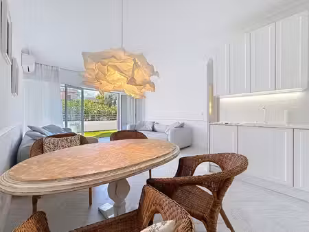 vente appartement 2 pièces  45.75m²  la roquette