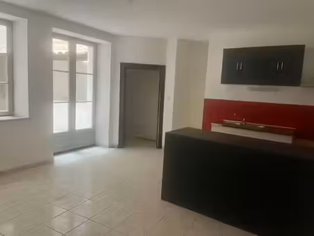 location duplex 2 pièces 78.95 m² à pont-saint-esprit (30130)  580 €