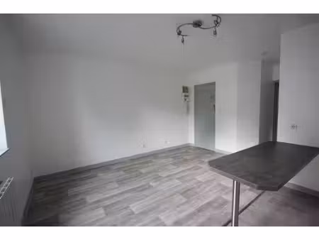 location appartement 2 pièces 35 m² à orthez (64300)  470 €