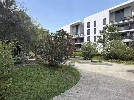 location appartement 3 pièces 60 m² à toulouse (31000)  950 €