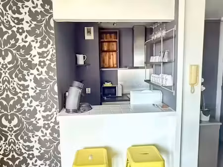 location meublée appartement 1 pièce 25 m² à villeneuve-la-garenne (92390)  860 €