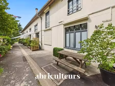 loft - spacieux  lumineux et avec terrasse en vente dans le centre ville de champigny-sur-