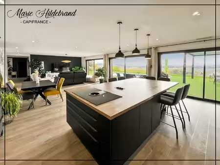 maison contemporaine - 3 chambres – vue dominante  9 000 m²  piscine – sans travaux