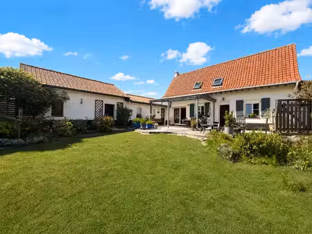 groffliers. belle maison de caractère  charme et tranquilité