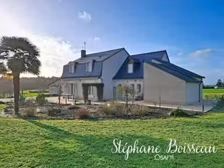 vente maison à seiches-sur-le-loir (49140) : à vendre / 258m² seiches-sur-le-loir