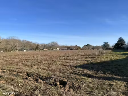 terrain 460 m² castres gironde
