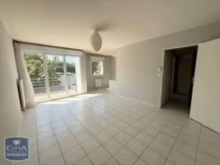 location appartement 2 pièces à saint-herblain (44800) : à louer 2 pièces / 46m² saint-her