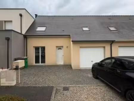 location maison à allonnes (72700) : à louer / 92m² allonnes