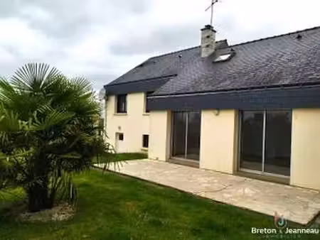 location maison à ernée (53500) : à louer / 115m² ernée