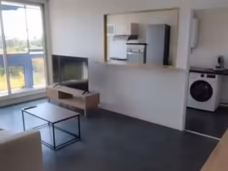 location appartement 3 pièces à mérignac (33700) : à louer 3 pièces / 61m² mérignac