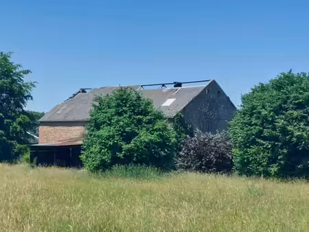 bâtiment rural à rénover/transformer