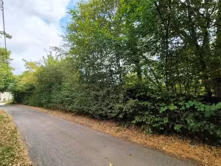 terrain à bâtir d’une contenance de 20 ares