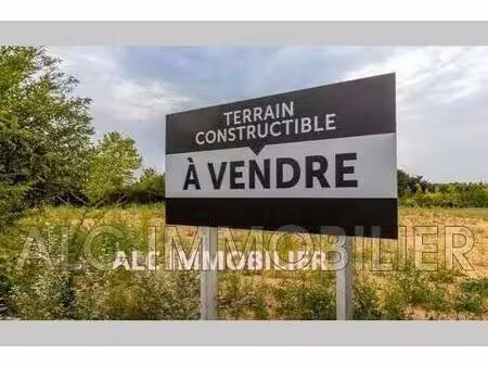 terrain à vendre