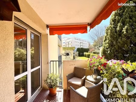 appartement 4 pièces 97 m²