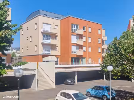 appartement 3 pièces 64 m²
