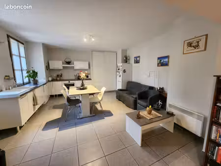 appartement 4 pièces 81 m²