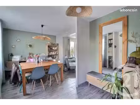 maison 4 pièces 99 m²
