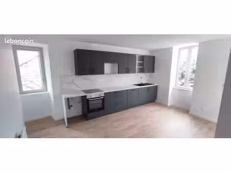 a loue appartement clairvaux d aveyron
