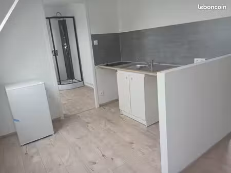 studio refait à neuf