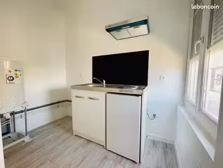studio 22 metre caree