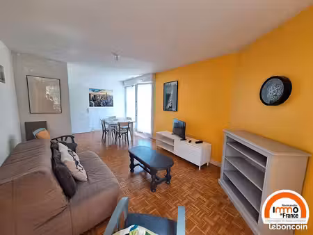 appartement 2 pièces 52 m²