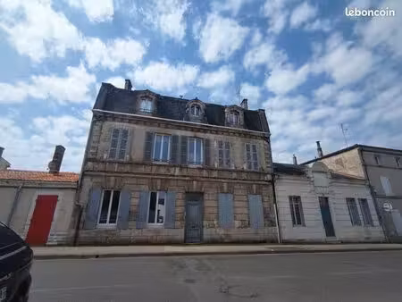 appartement non meublé
