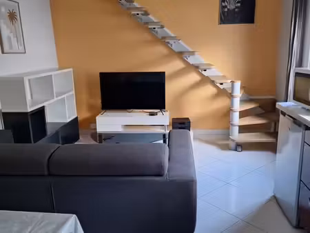 studio meublé