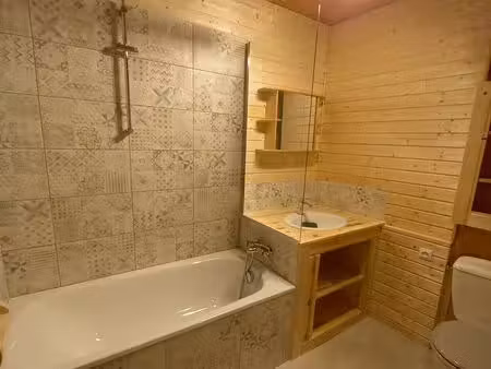 maisonde ville à louer à jarnac