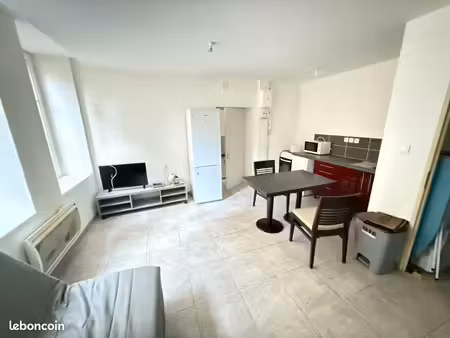 studio de 25m²  idéalement situé au centre-ville